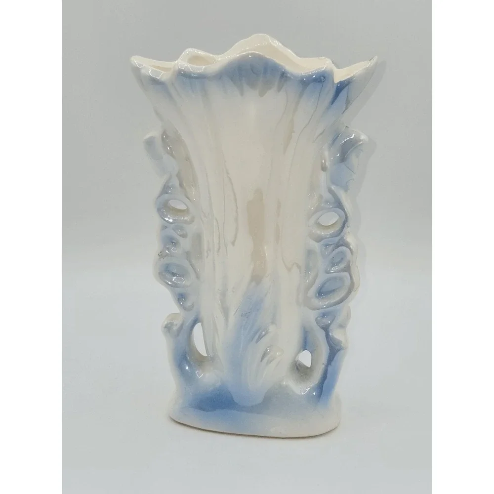 Vintage Victorian Style‎ Porcelain Spill Vase Blue White Gold Floral Mantel Vase